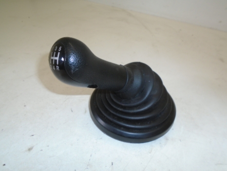 FORD FIESTA STYLE E4 4 DOHC 2002-2008 GEARSTICK KNOB AND GAITOR