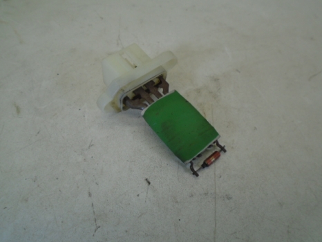 FORD FIESTA STYLE E4 4 DOHC HATCHBACK 5 Door 2002-2008 1242 HEATER RESISTOR