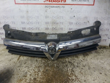 VAUXHALL ASTRA 2004-2006 FRONT GRILLE