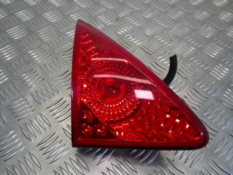 PEUGEOT 3008 2009-2016 REAR/TAIL LIGHT ON TAILGATE (PASSENGER SIDE)