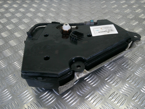 PEUGEOT 3008 2009-2016 ADBLUE TANK