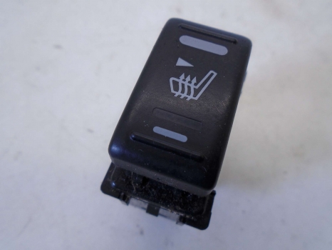 NISSAN X-TRAIL 2001-2007 HEATED SEAT SWITCH (DRIVER SIDE)