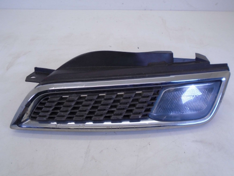 NISSAN MICRA K12 2009-2010 FRONT GRILLE AND INDICATOR (PASSENGER SIDE)