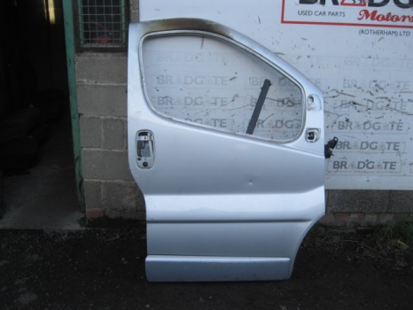 NISSAN PRIMASTAR VAN 2007-2014 DOOR - BARE (FRONT DRIVER SIDE) SILVER