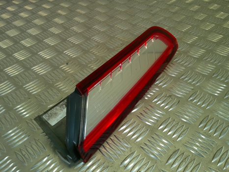 FORD TRANSIT CONNECT 200 LIMITED EDITION P/V E5 4 SOHC 2013-2018 REAR REFLECTOR/UPPER LIGHT SECTION (PASSENGER SIDE)