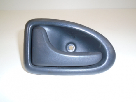 RENAULT TRAFIC LL29 DCI VAN 2007-2012 DOOR HANDLE - INTERIOR (FRONT PASSENGER SIDE) WHITE