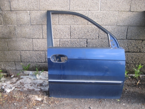 KIA SEDONA LE MPV 5 DOOR 1999-2006 DOOR - BARE (FRONT DRIVER SIDE) BLUE