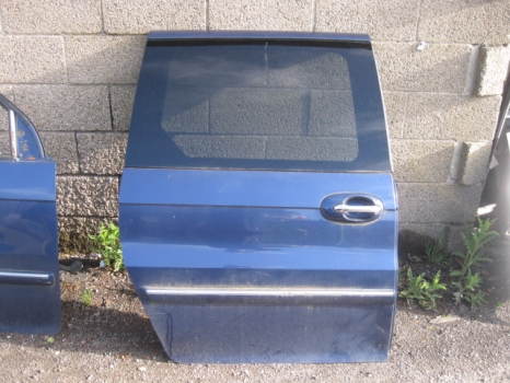 KIA SEDONA LE MPV 5 DOOR 1999-2006 SIDE LOAD DOOR (DRIVER SIDE) BLUE