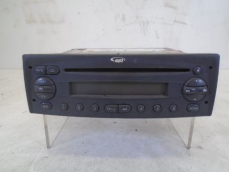 FIAT DUCATO 30SWB 100 MULTIJET 2007-2014 CD PLAYER