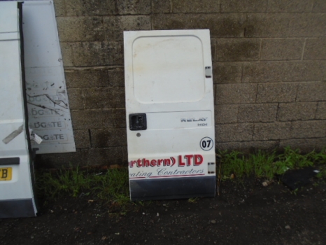 FIAT DUCATO 11 JTD SWB PANEL VAN 0 DOOR 2002-2006 DOOR - BARE (REAR DRIVER SIDE) WHITE