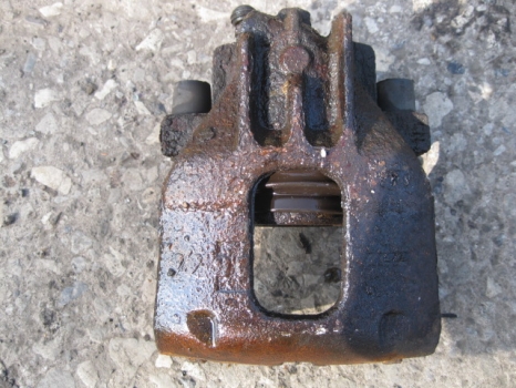 FORD FOCUS 1998-2004 1.6 CALIPER (FRONT DRIVER SIDE)