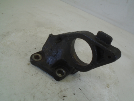 VAUXHALL VIVARO 2700 CDTI SWB 2006-2014 DRIVESHAFT BEARING CARRIER