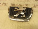 PEUGEOT 207 2006-2009 FRONT BADGE 2006,2007,2008,2009PEUGEOT 207 2006-2009 FRONT BADGE      Used