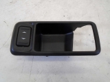 FORD KUGA 2008-2013 ELECTRIC WINDOW SWITCH (REAR DRIVER SIDE) 2008,2009,2010,2011,2012,2013FORD KUGA ELECTRIC WINDOW SWITCH (REAR DRIVER SIDE) 3M51-226A36-AFW 2008-2013 3M51-226A36-AFW     Used