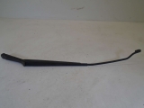 FORD FOCUS LX ESTATE 1999-2004 1796 FRONT WIPER ARM (PASSENGER SIDE) 1999,2000,2001,2002,2003,2004      Used