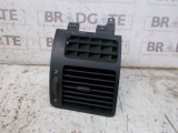 VOLKSWAGEN TOURAN 2007-2010 FRONT AIR VENT (DRIVER SIDE) 2007,2008,2009,2010VOLKSWAGEN TOURAN 2007-2010 FRONT AIR VENT (DRIVER/RIGHT SIDE)       Used