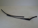 VAUXHALL CORSA LIFE 3 DOOR 2006-2011 1229 FRONT WIPER ARM (DRIVER SIDE) 2006,2007,2008,2009,2010,2011VAUXHALL CORSA 2006-2011 FRONT WIPER ARM (DRIVER/RIGHT SIDE) 13182327 13182327     Used