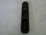 PEUGEOT 3008 2008-2012 ELECTRIC WINDOW SWITCH (FRONT PASSENGER SIDE) 2008,2009,2010,2011,2012PEUGEOT 3008 ELECTRIC WINDOW SWITCH (FRONT PASSENGER/LEFT SIDE) 2008-2012      Used
