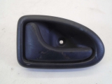 RENAULT CLIO 5 DOOR 2001-2005 DOOR HANDLE - INTERIOR (FRONT PASSENGER SIDE) SILVER 2001,2002,2003,2004,2005RENAULT CLIO DOOR HANDLE - INTERIOR (FRONT PASSENGER SIDE) 7700423887 2001-2005 7700423887     Used