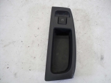 VOLKSWAGEN FOX 2005-2011 ELECTRIC WINDOW SWITCH (FRONT PASSENGER SIDE) 2005,2006,2007,2008,2009,2010,2011VOLKSWAGEN FOX ELECTRIC WINDOW SWITCH (FRONT PASSENGER/LEFT SIDE) 2005-2011      Used