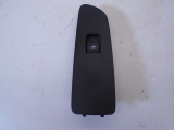 BMW 120D CONVERTIBLE 2008-2013 ELECTRIC WINDOW SWITCH (FRONT PASSENGER SIDE) 2008,2009,2010,2011,2012,2013BMW 120D CONVERTIBLE ELEC WINDOW SWITCH FRONT PASSENGER SIDE 15939961 2008-2013 15939961     Used