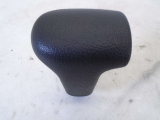 VOLKSWAGEN POLO S 2002-2008 GEARSTICK KNOB 2002,2003,2004,2005,2006,2007,2008VOLKSWAGEN POLO S 2002-2008 AUTOMATIC GEARSTICK KNOB       Used