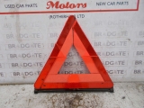 AUDI A6 QUATTRO 4 DOOR 1997-2001 WARNING TRIANGLE 1997,1998,1999,2000,2001AUDI A6 1997-2001 WARNING TRIANGLE       Used