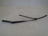 VOLKSWAGEN POLO 5 DOOR 2009-2014 1199 FRONT WIPER ARM (DRIVER SIDE) 2009,2010,2011,2012,2013,2014VOLKSWAGEN POLO FRONT WIPER ARM (DRIVER/RIGHT SIDE) 6R2955410A 2009-2014 6R2955410A     Used