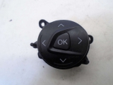 FORD FOCUS TITANIUM 2011-2018 STEERING WHEEL COMPUTER BUTTON 2011,2012,2013,2014,2015,2016,2017,2018FORD FOCUS TITANIUM STEERING WHEEL COMPUTER BUTTON AM5T-14K147-BA 2011-2018 AM5T-14K147-BA     Used