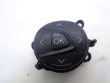 FORD FOCUS TITANIUM 2011-2018 STEERING WHEEL COMPUTER BUTTON 2011,2012,2013,2014,2015,2016,2017,2018FORD FOCUS TITANIUM STEERING WHEEL COMPUTER BUTTON AM5T-14K147-AA 2011-2018 AM5T-14K147-AA     Used