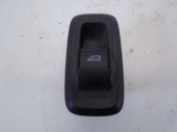 FORD FIESTA STYLE E5 4 DOHC HATCHBACK 3 Door 2008-2012 ELECTRIC WINDOW SWITCH (FRONT PASSENGER SIDE) 2008,2009,2010,2011,2012FORD FIESTA ELECTRIC WINDOW SWITCH (FRONT PASSENGER/LEFT SIDE) 2008-2012      Used