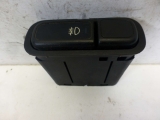 ROVER 400 1995-1999 FOG LIGHT SWITCH (REAR) 1995,1996,1997,1998,1999ROVER 400 1995-1999 FOG LIGHT SWITCH (REAR)       Used