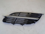 NISSAN ALMERA TINO 2000-2006 FRONT GRILLE (PASSENGER SIDE) 2000,2001,2002,2003,2004,2005,2006NISSAN ALMERA TINO 2000-2006 FRONT GRILLE (PASSENGER/LEFT SIDE) 62320 BUOO 62320 BUOO     Used