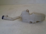 FIAT 500 LOUNGE 2007-2015 WASHER BOTTLE AND PUMP 2007,2008,2009,2010,2011,2012,2013,2014,2015FIAT 500 LOUNGE WASHER BOTTLE AND PUMP 2007-2015      Used