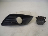 FORD FOCUS STYLE 2008-2011 FOG LIGHT AND GRILLE (FRONT DRIVER SIDE) 2008,2009,2010,2011FORD FOCUS STYLE FOG LIGHT AND GRILLE (FRONT DRIVER SIDE) FACELIFT 2008-2011 8M51-19952-A     Used