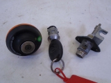 FORD KA 2002-2008 IGNITION BARREL AND KEY WITH LOCKING FUEL CAP 2002,2003,2004,2005,2006,2007,2008FORD KA  IGNITION BARREL AND KEY WITH LOCKING FUEL CAP 2002-2008      Used