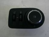 VAUXHALL ADAM 2012-2019 HEADLIGHT SWITCH 2012,2013,2014,2015,2016,2017,2018,2019VAUXHALL ADAM HEADLIGHT SWITCH 13294818 2012-2019 13294818     Used