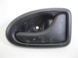 IVECO DAILY CHASSIS CAB 2000-2007 DOOR HANDLE - INTERIOR (FRONT DRIVER SIDE) WHITE 2000,2001,2002,2003,2004,2005,2006,2007IVECO DAILY CHASSIS CAB 2000-2007 DOOR HANDLE - INTERIOR (FRONT DRIVER SIDE) 7700830079     GOOD