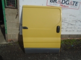 RENAULT TRAFIC LL29 DCI 115 PV LWB LC E4 4 DOHC PANEL VAN 2008 SIDE LOAD DOOR (DRIVER SIDE) YELLOW 2008RENAULT TRAFIC VIVARO PRIMASTAR 2008 SIDE LOAD DOOR (DRIVER SIDE) YELLOW      GOOD