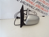 VAUXHALL ASTRA J 2009-2015 WING MIRROR (PASSENGER SIDE) 2009,2010,2011,2012,2013,2014,2015VAUXHALL ASTRA J 09-15 N/S ELECTRIC DOOR WING MIRROR SILVER **FEW SCRATCHES**      Used
