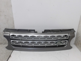 LAND ROVER DISCOVERY 4 2009-2016 FRONT BUMPER CHROME GRILL 2009,2010,2011,2012,2013,2014,2015,2016LAND ROVER DISCOVERY 4 MK4 L319 2009-2016 FRONT BUMPER CHROME GRILL AH228138BW AH228138BW      GRADE B