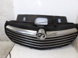 VAUXHALL VIVARO 2014-2019 FRONT BUMPER RADIATOR CHROME GRILL 2014,2015,2016,2017,2018,2019VAUXHALL VIVARO L2H1 MK2 2014-2019 FRONT BUMPER RADIATOR GRILL 93452300 39554      GRADE B