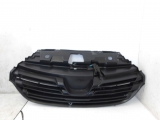 RENAULT TRAFIC 2014-2019 FRONT BUMPER GRILL 2014,2015,2016,2017,2018,2019RENAULT TRAFIC 2014-2019 FRONT BUMPER GRILL 623108673R VS5141 623108673R      GRADE C
