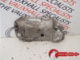 VAUXHALL INSIGNIA 2009-2013 2.0 EXHAUST HEAT SHIELD 2009,2010,2011,2012,2013VAUXHALL INSIGNIA 09-ON A20DTH CAT HEAT SHIELD 55562332 10302      Used
