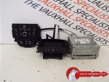 VAUXHALL ASTRA 5 DOOR ESTATE 2009-2015 STEREO SYSTEM 2009,2010,2011,2012,2013,2014,2015VAUXHALL ASTRA J 09-15 STEREO CD400 + DISPLAY + CONTROL SWITCHES 20983513 8007       Used