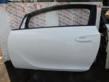 VAUXHALL ASTRA 2009-2016 DOOR BARE (FRONT PASSENGER SIDE)  2009,2010,2011,2012,2013,2014,2015,2016VAUXHALL ASTRA GTC 09-16 PASSENGER SIDE N/S/F DOOR WHITE VS1230 *DENTS + SCUFFS*      Used