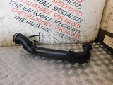 LAND ROVER DISCOVERY 2004-2009 AIR INTAKE PIPE HOSE 2004,2005,2006,2007,2008,2009LAND ROVER DISCOVERY 3 MK3 04-09 2.7 DTI 276DT AUTO AIR INTAKE PIPE PHD000603      Used