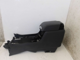 LAND ROVER DISCOVERY 4 2009-2016 FRONT TUNNEL CENTRE CONSOLE 2009,2010,2011,2012,2013,2014,2015,2016LAND ROVER DISCOVERY 4 MK4 L319 2009-2016 FRONT CENTRE TUNNEL+ARM REST FJI500031 FJI500031      GRADE B