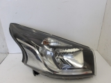 RENAULT TRAFIC 2015-2020 HEADLIGHT/HEADLAMP (DRIVER SIDE) 2015,2016,2017,2018,2019,2020RENAULT TRAFIC 14-19 DRIVER O/S HEADLIGHT 260101058R *ALL LUGS BROKEN + SCUFFS* 260101058R  
    GRADE C