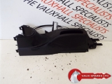 SMART FORFOUR A453 2015-2018 FRONT TUNNEL TRIM WITH CUP HOLDERS 2015,2016,2017,2018SMART FORFOUR A453 12-ON  FRONT TUNNEL TRIM WITH CUP HOLDERS A4536802205 10594      Used
